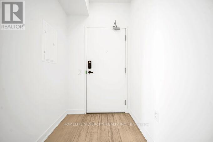 3908 - 3900 Confederation Parkway, Mississauga, Ontario  L5B 0M3 - Photo 12 - W12999502