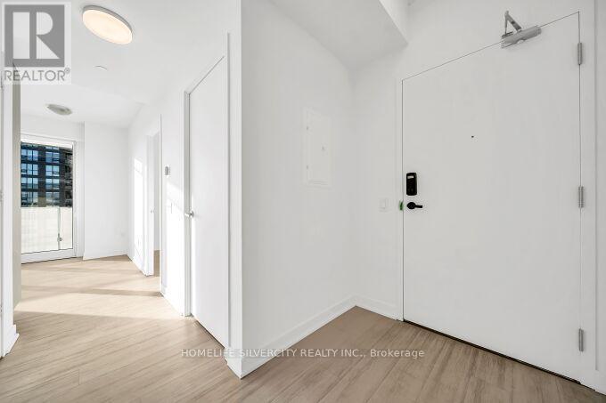 3908 - 3900 Confederation Parkway, Mississauga, Ontario  L5B 0M3 - Photo 13 - W12999502