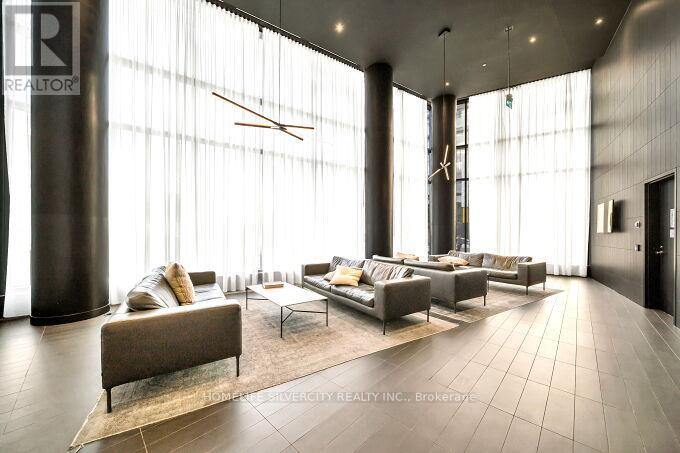 3908 - 3900 Confederation Parkway, Mississauga, Ontario  L5B 0M3 - Photo 6 - W12999502