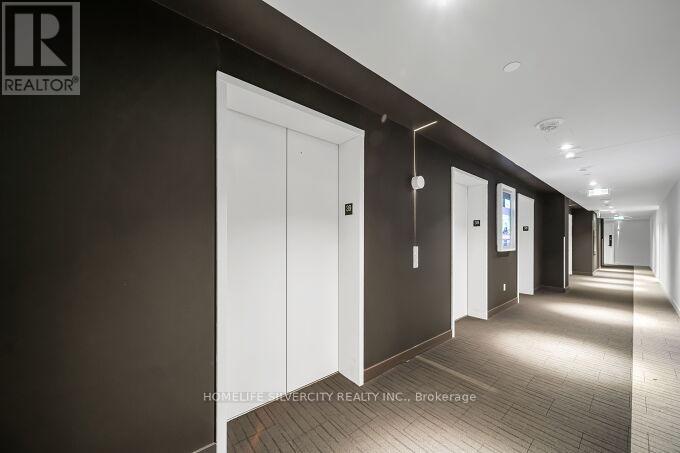 3908 - 3900 Confederation Parkway, Mississauga, Ontario  L5B 0M3 - Photo 9 - W12999502