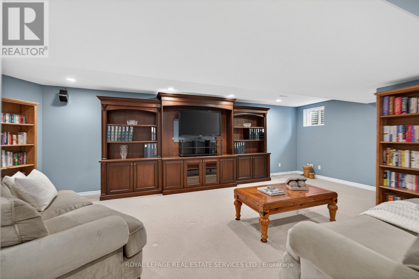 2393 Ennerdale Road, Oakville, Ontario  L6H 6N5 - Photo 37 - W12999518