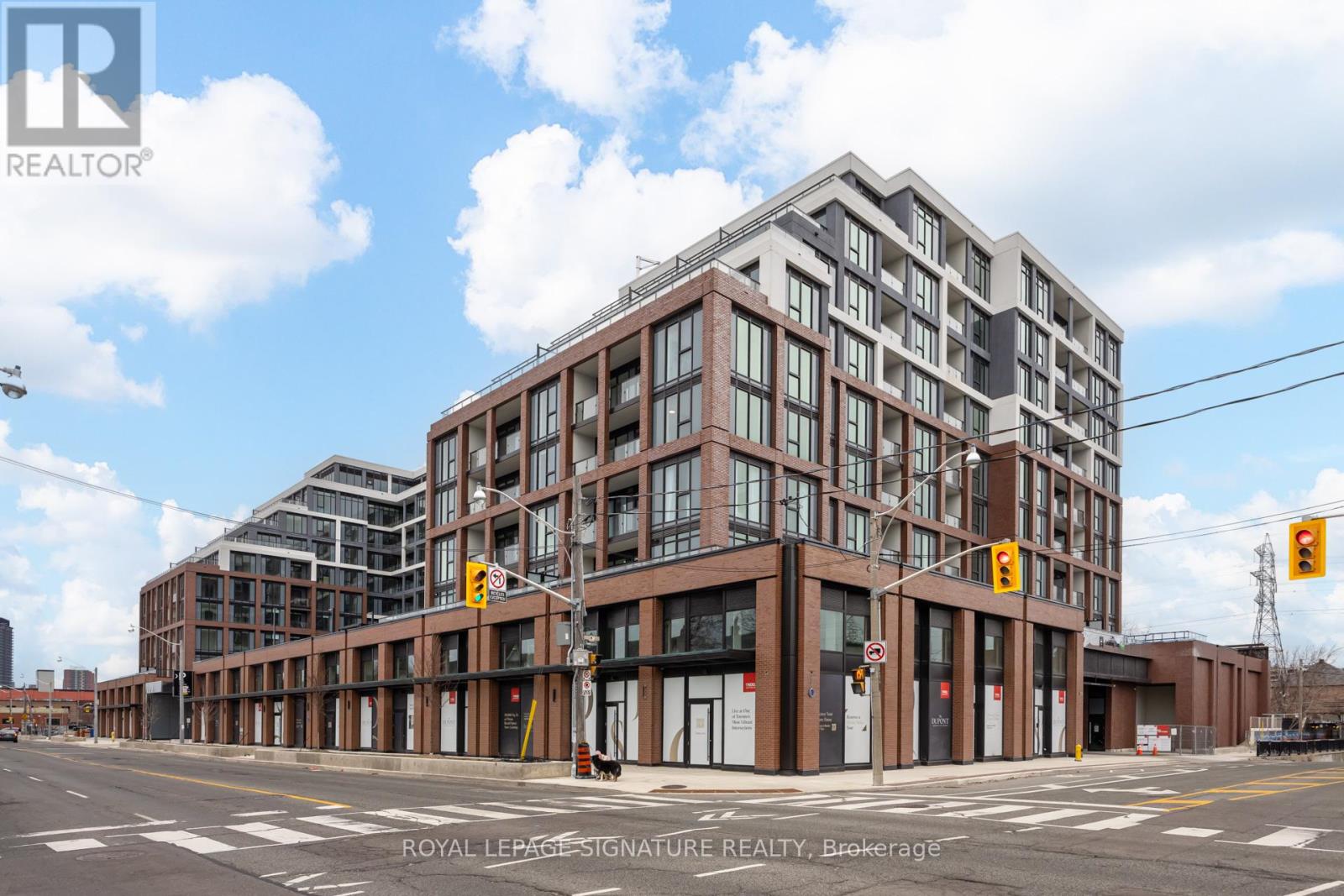 538 - 858 DUPONT STREET, Toronto, Ontario