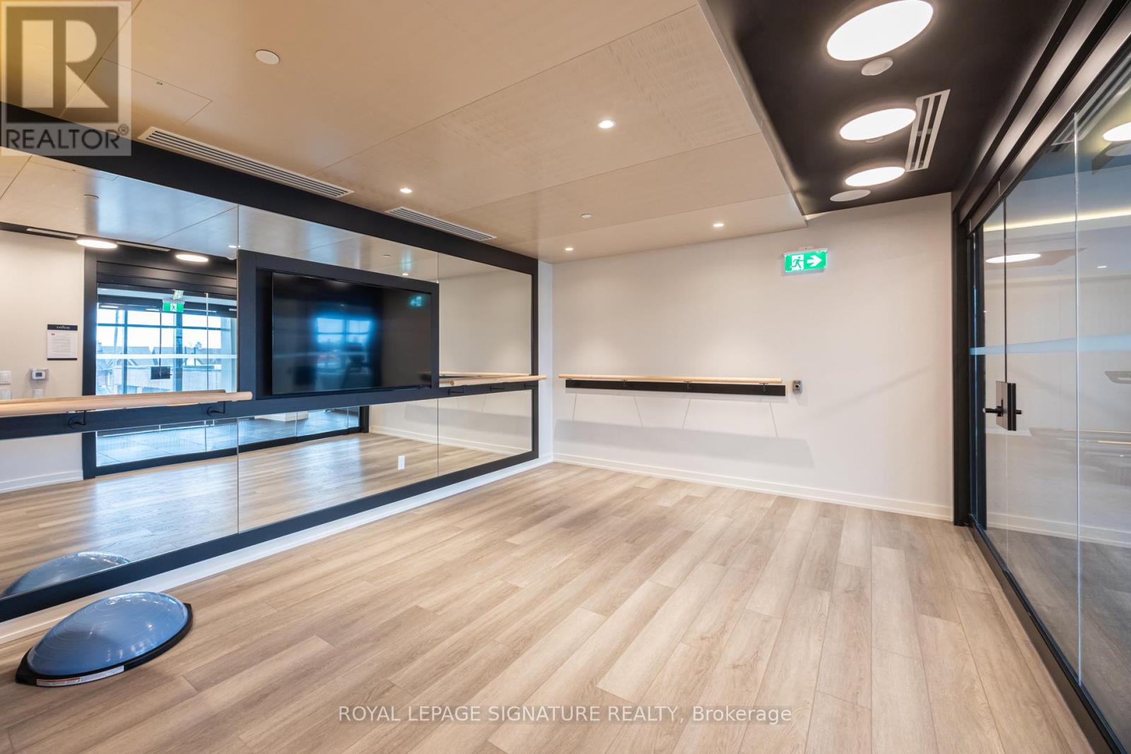 538 - 858 Dupont Street, Toronto, Ontario  M6G 0C1 - Photo 32 - W12999556