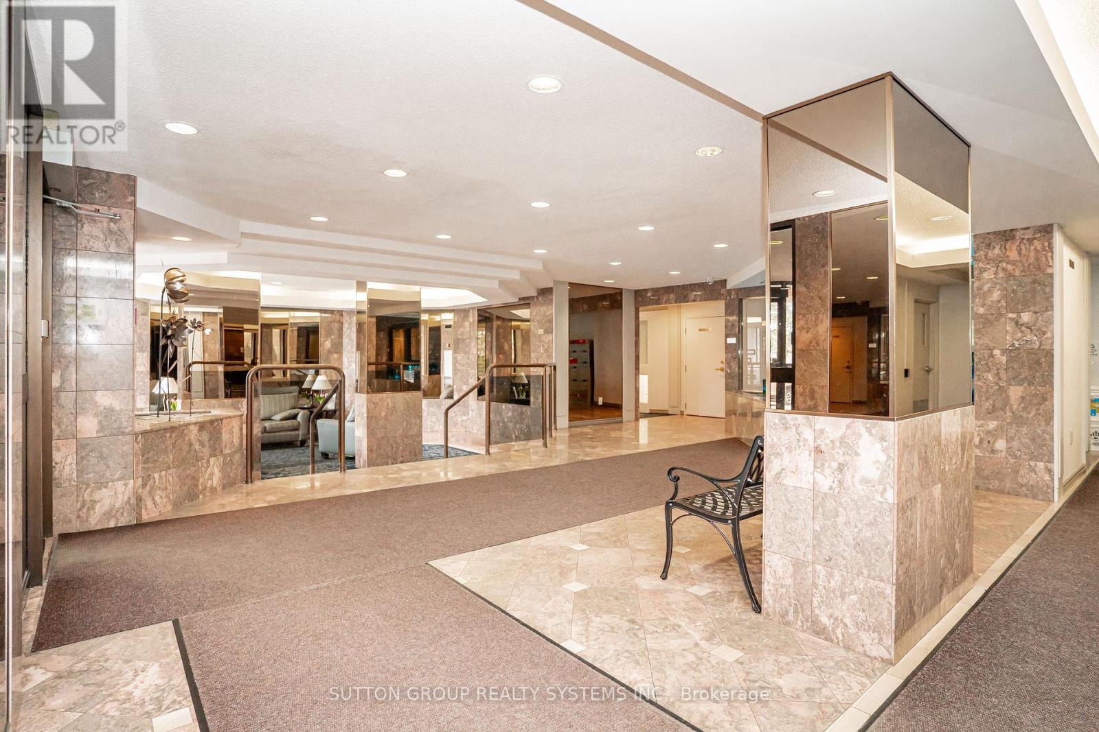 #802 - 20 Cherrytree Drive, Brampton, Ontario  L6Y 3V1 - Photo 6 - W12999564