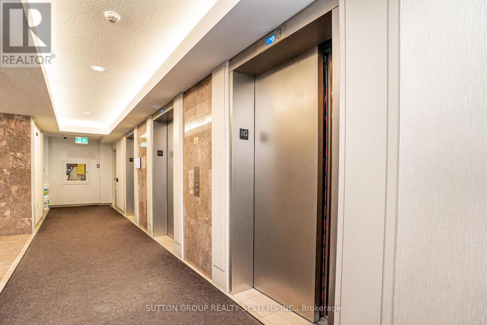 #802 - 20 Cherrytree Drive, Brampton, Ontario  L6Y 3V1 - Photo 7 - W12999564