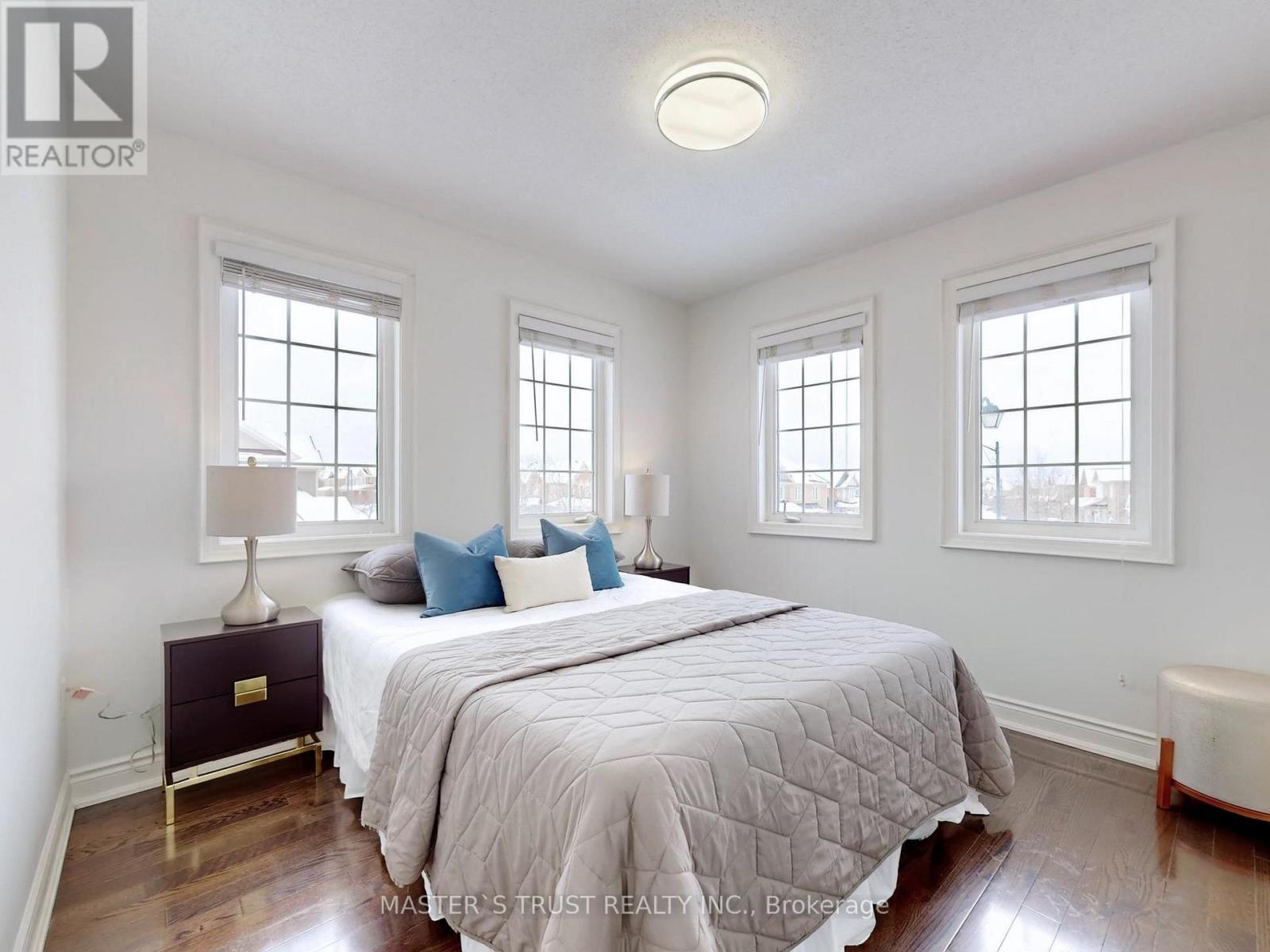 103 Higginbotham Crescent, Milton, Ontario  L9T 8A4 - Photo 33 - W12999572