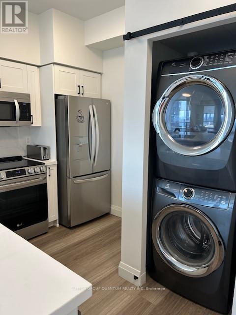 3507 - 388 Prince Of Wales Drive, Mississauga, Ontario  L5B 0A1 - Photo 6 - W12999582