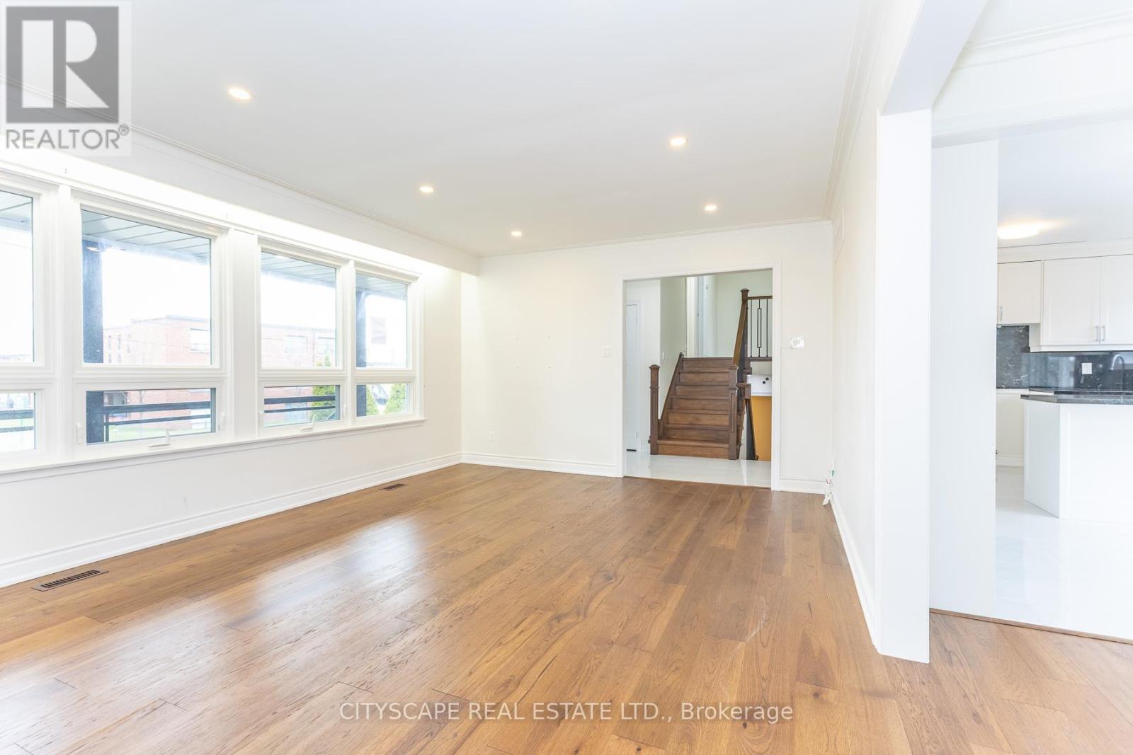 22 Sparrow Avenue, Toronto, Ontario  M6A 1L4 - Photo 10 - W12999602