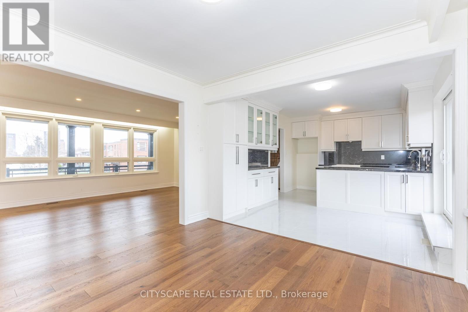 22 Sparrow Avenue, Toronto, Ontario  M6A 1L4 - Photo 12 - W12999602