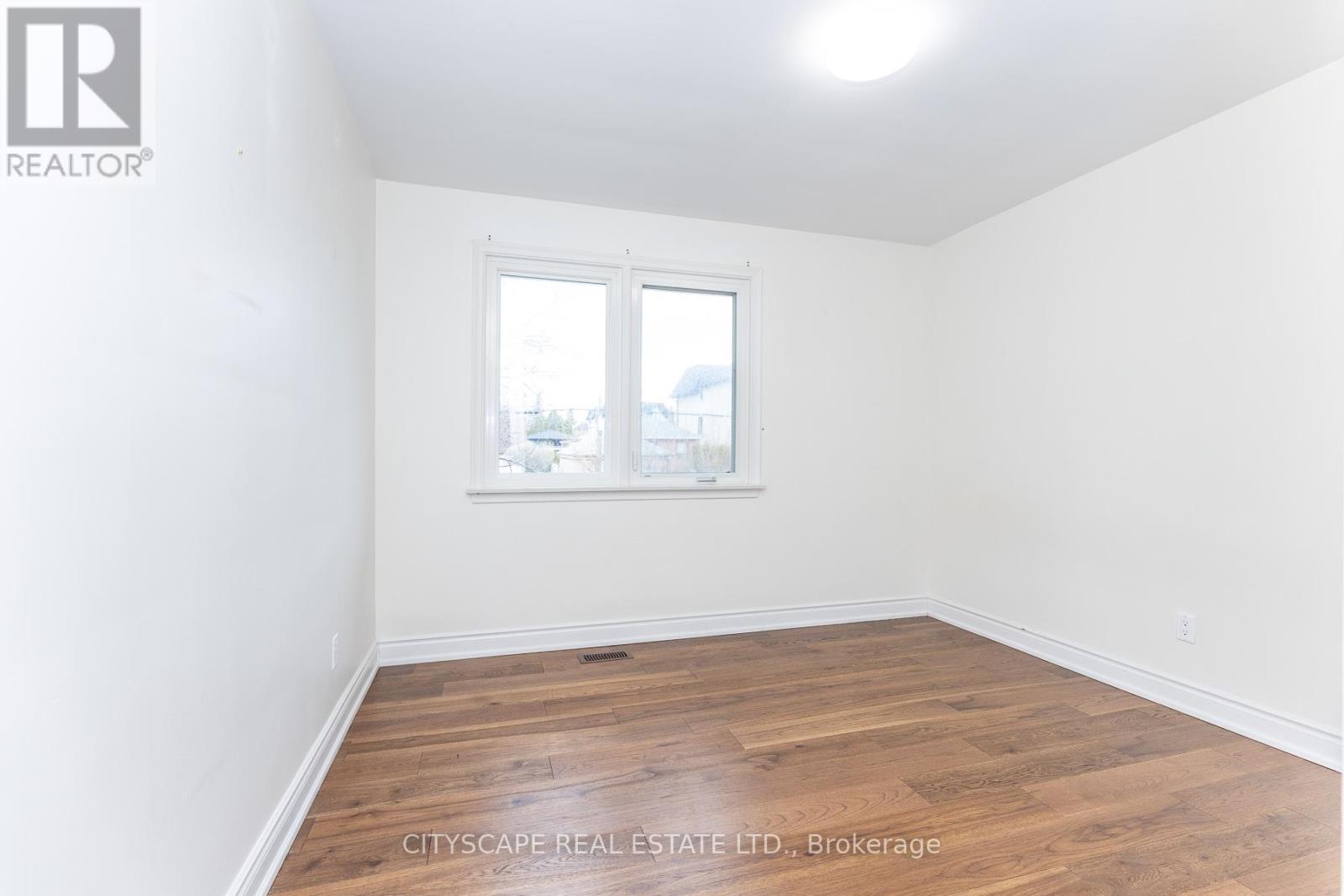 22 Sparrow Avenue, Toronto, Ontario  M6A 1L4 - Photo 22 - W12999602