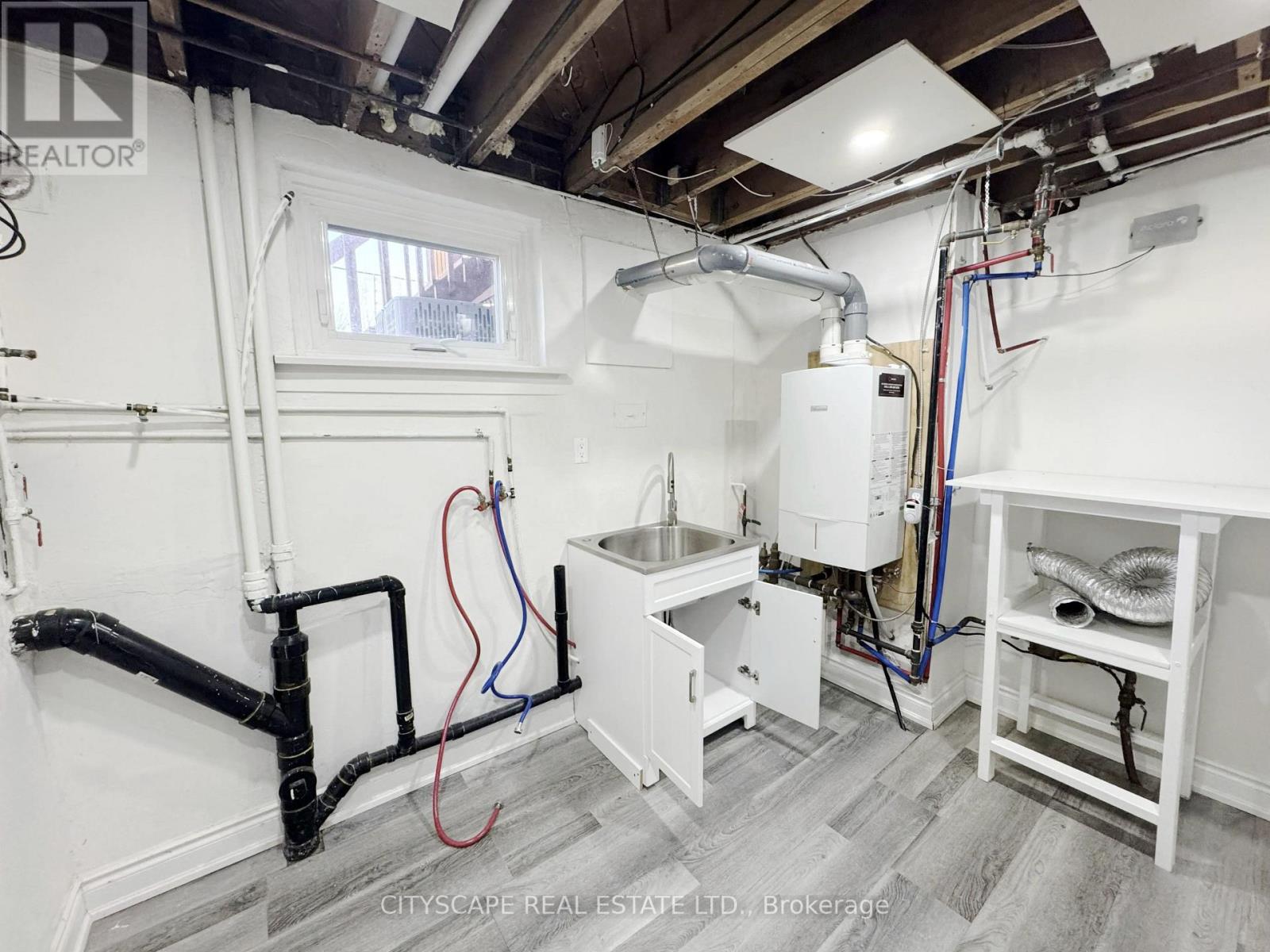 22 Sparrow Avenue, Toronto, Ontario  M6A 1L4 - Photo 39 - W12999602