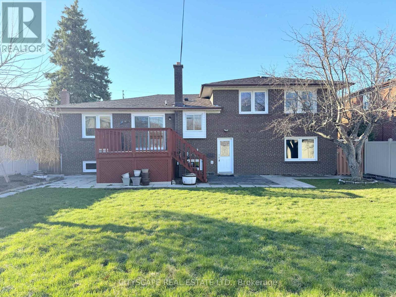 22 Sparrow Avenue, Toronto, Ontario  M6A 1L4 - Photo 43 - W12999602