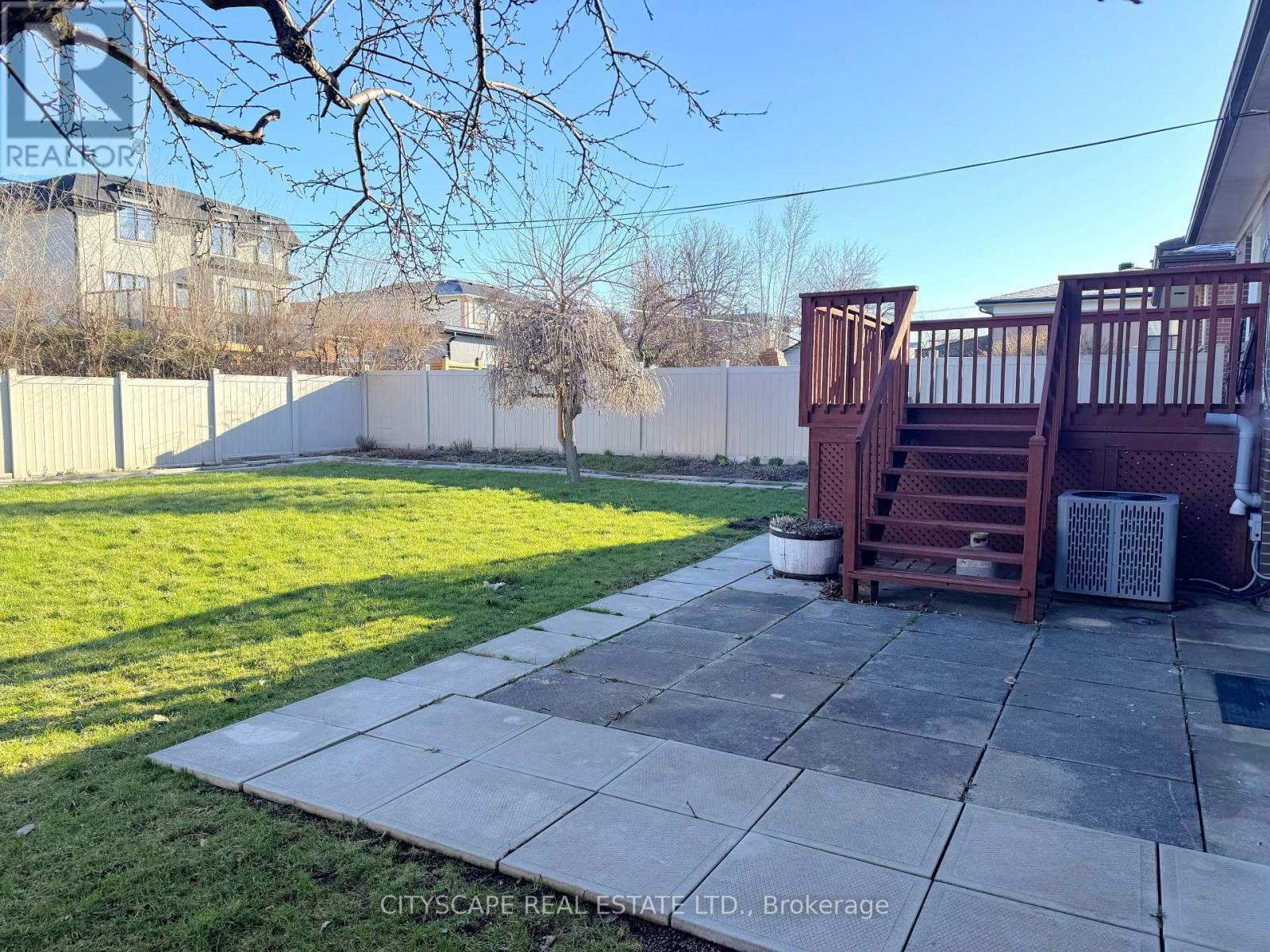 22 Sparrow Avenue, Toronto, Ontario  M6A 1L4 - Photo 46 - W12999602