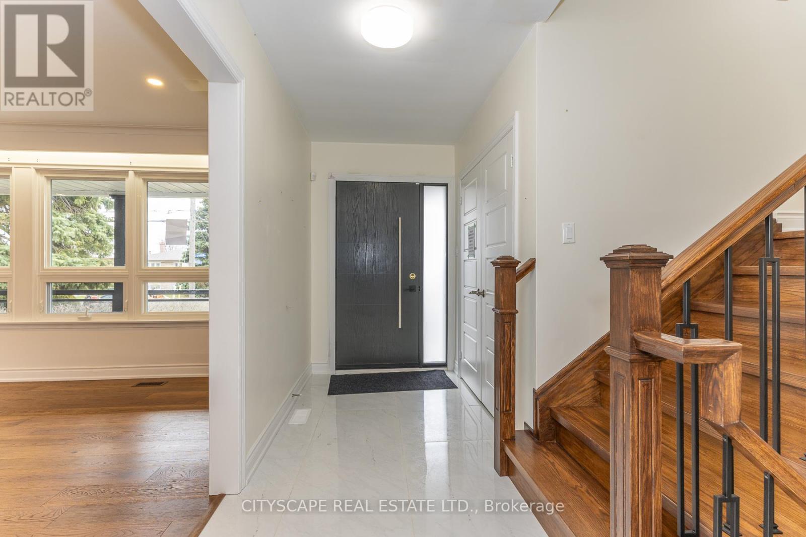 22 Sparrow Avenue, Toronto, Ontario  M6A 1L4 - Photo 7 - W12999602