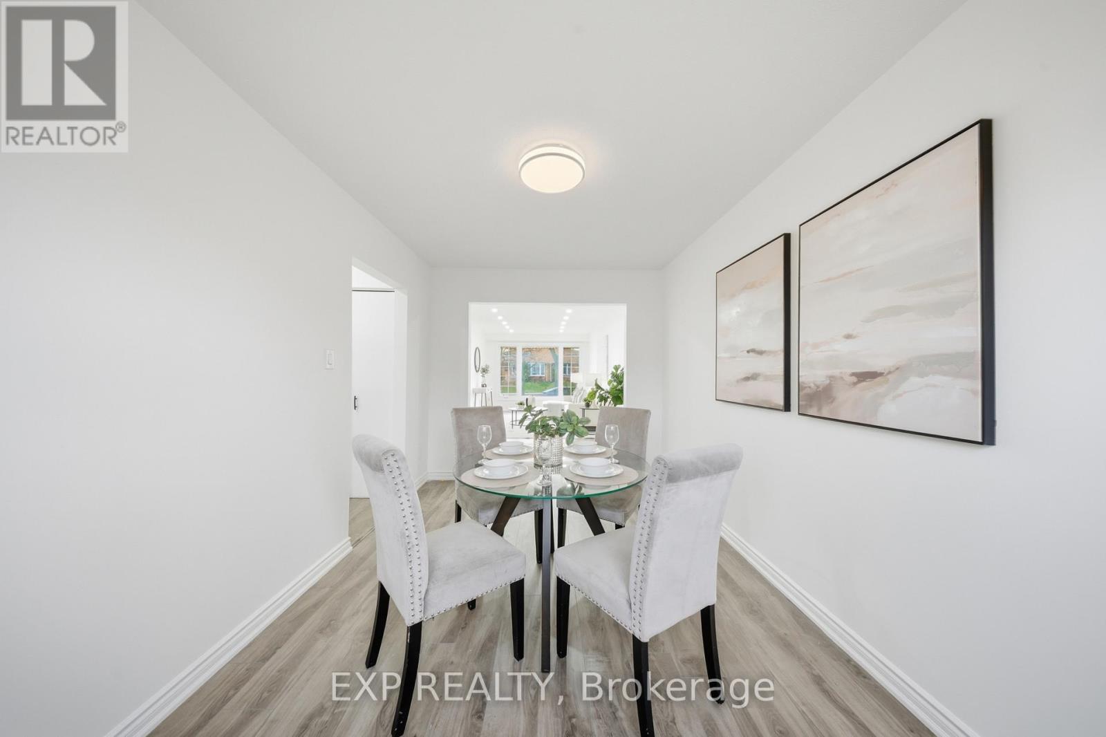 2637 Altadena Court, Mississauga, Ontario  L5K 1G1 - Photo 12 - W12999626