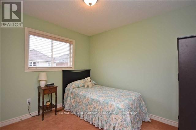 3488 Fountain Park Avenue, Mississauga, Ontario  L5M 7E5 - Photo 13 - W12999628