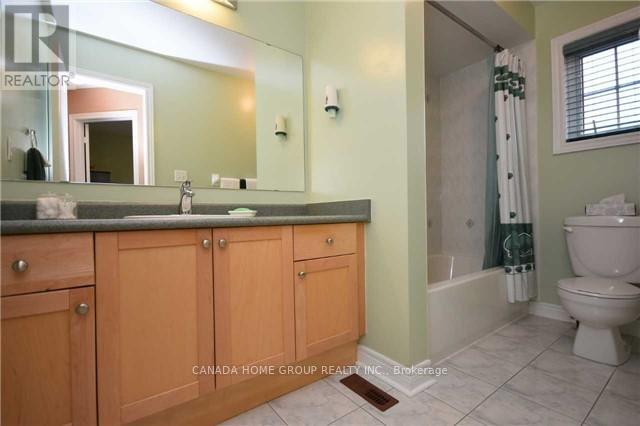 3488 Fountain Park Avenue, Mississauga, Ontario  L5M 7E5 - Photo 15 - W12999628