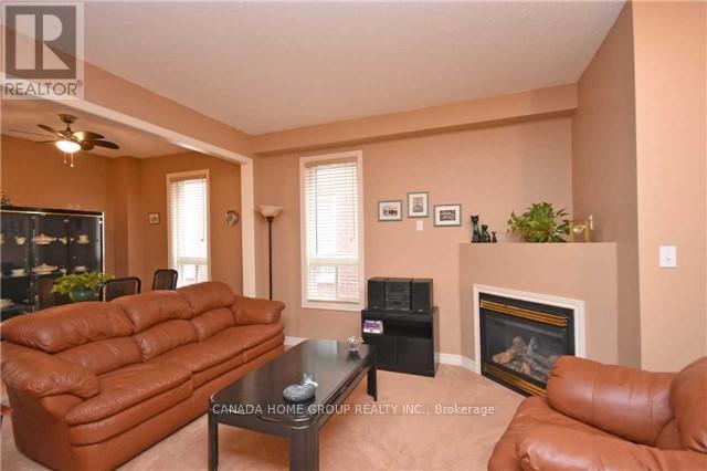 3488 Fountain Park Avenue, Mississauga, Ontario  L5M 7E5 - Photo 4 - W12999628
