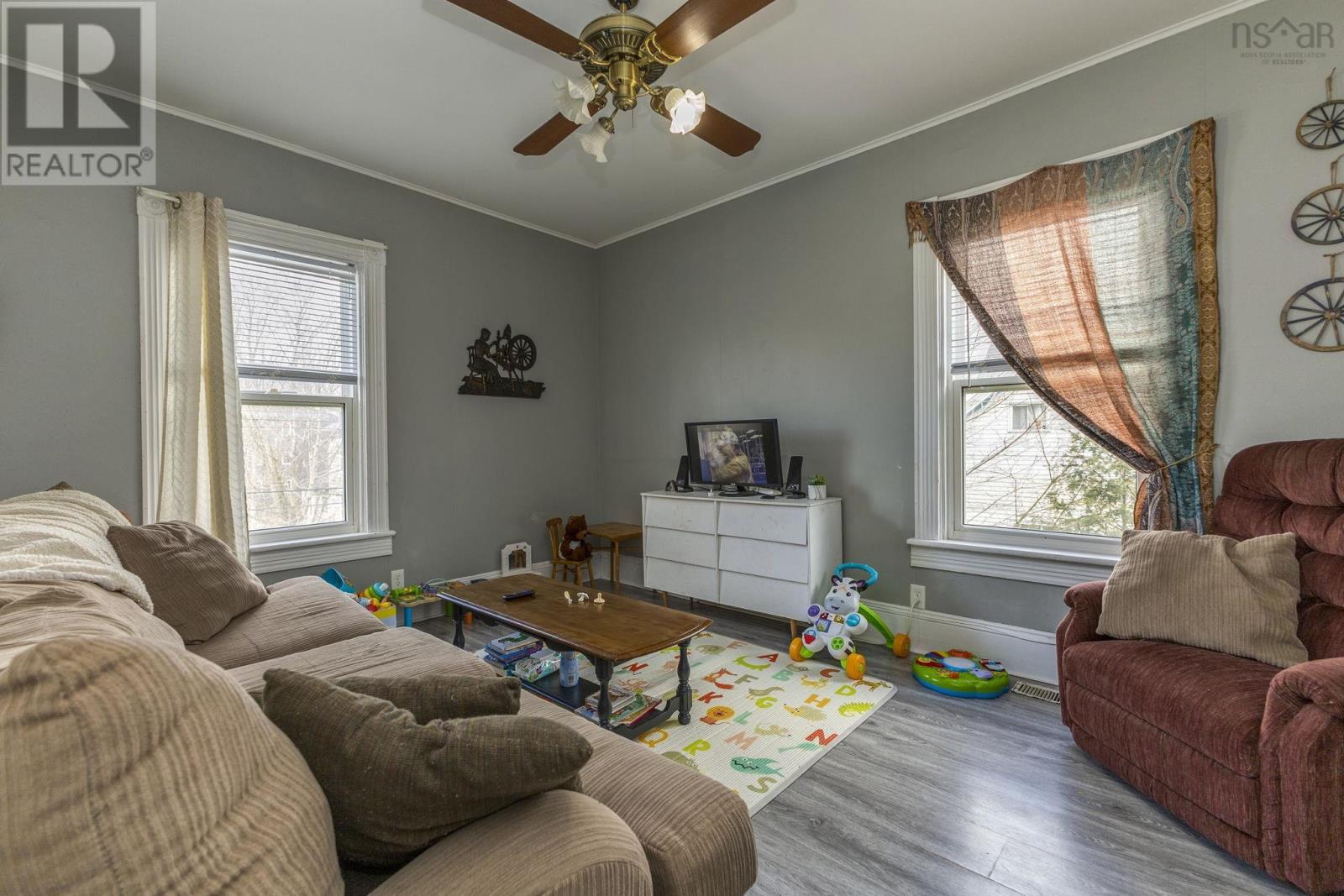 12 Alice Street, Truro, Nova Scotia  B2N 2M5 - Photo 36 - 202607399