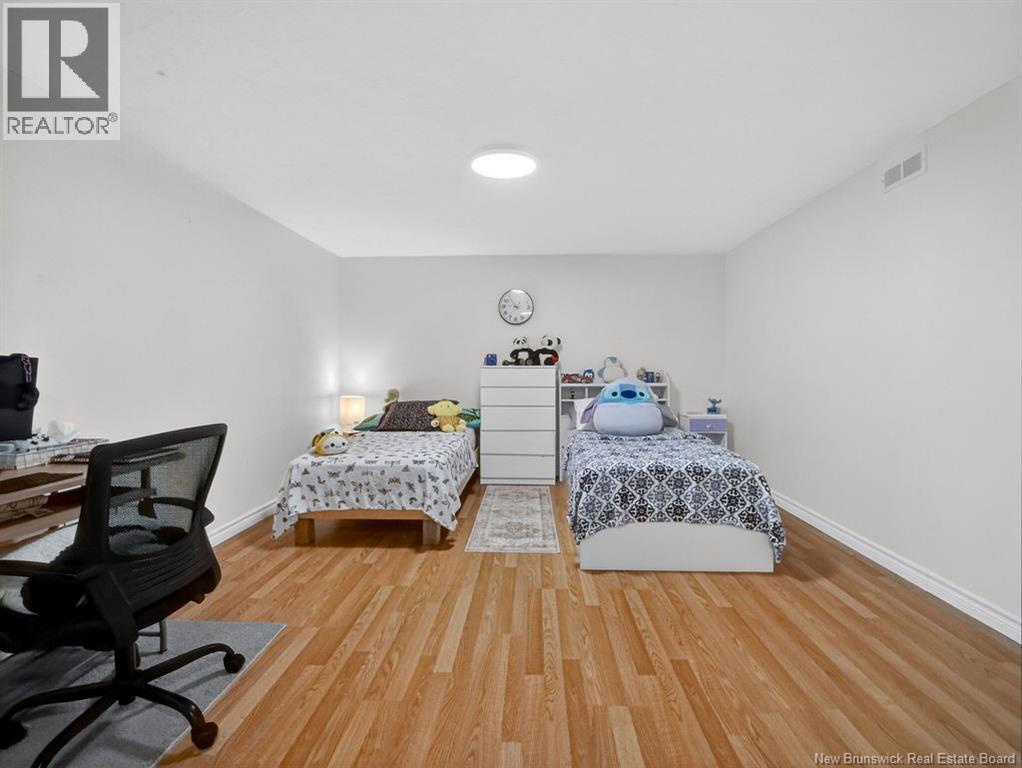 185 Twin Oaks Drive, Moncton, New Brunswick  E1G 4W4 - Photo 37 - NB136949