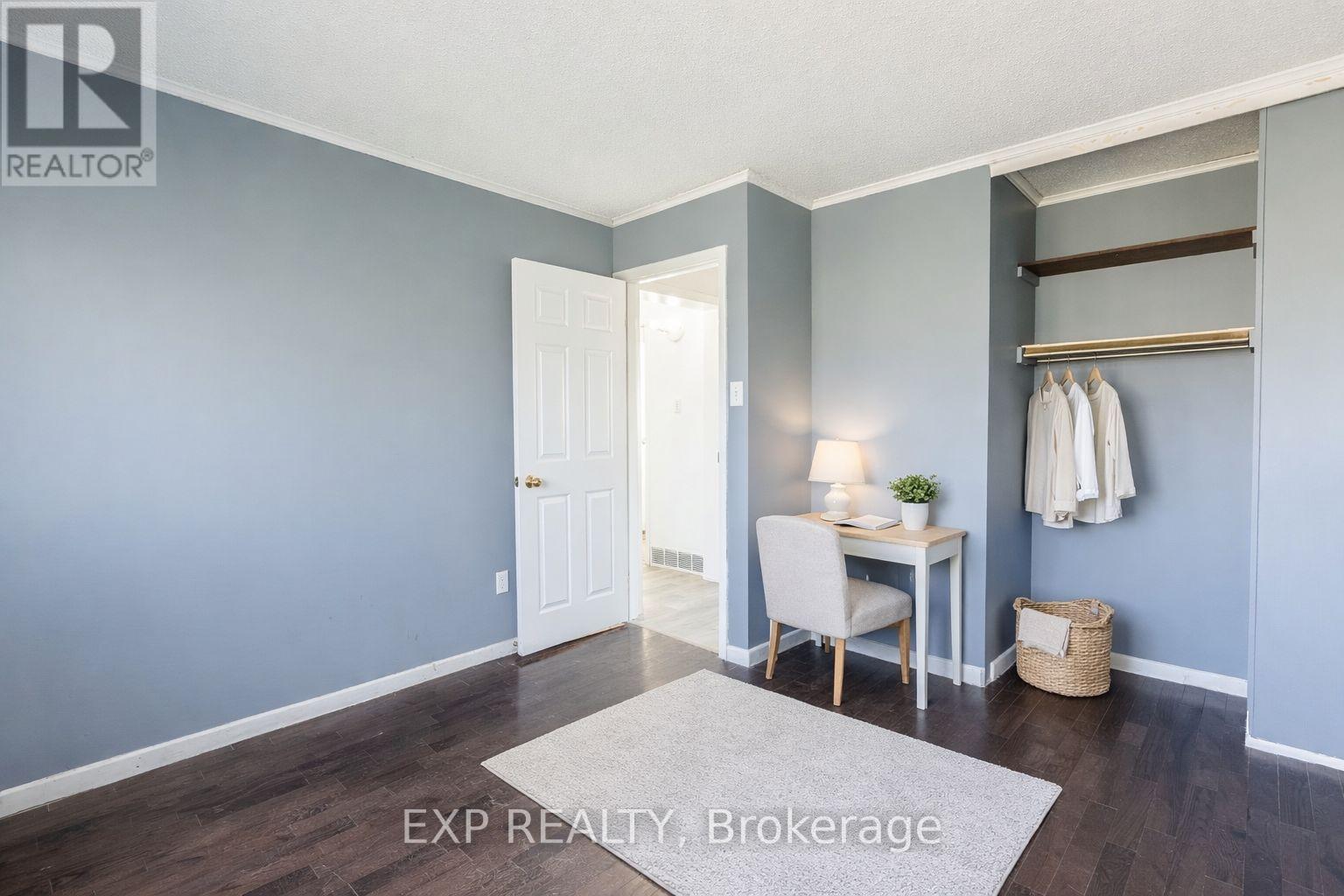 102 - 121 University Avenue E, Waterloo, Ontario N2J 4J1 - Photo 13 - X12999526