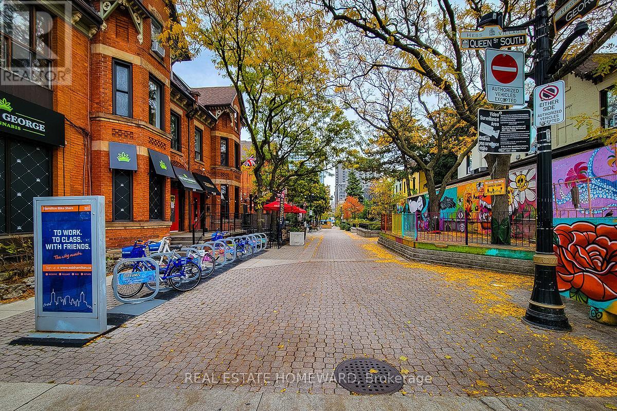 2011 - 15 Queen Street S, Hamilton, Ontario  L8P 3R6 - Photo 11 - X12999604