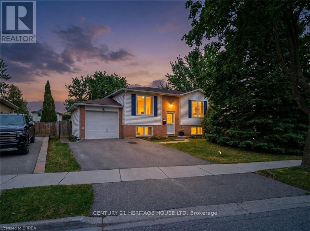 27 JASPER STREET, Brantford, Ontario