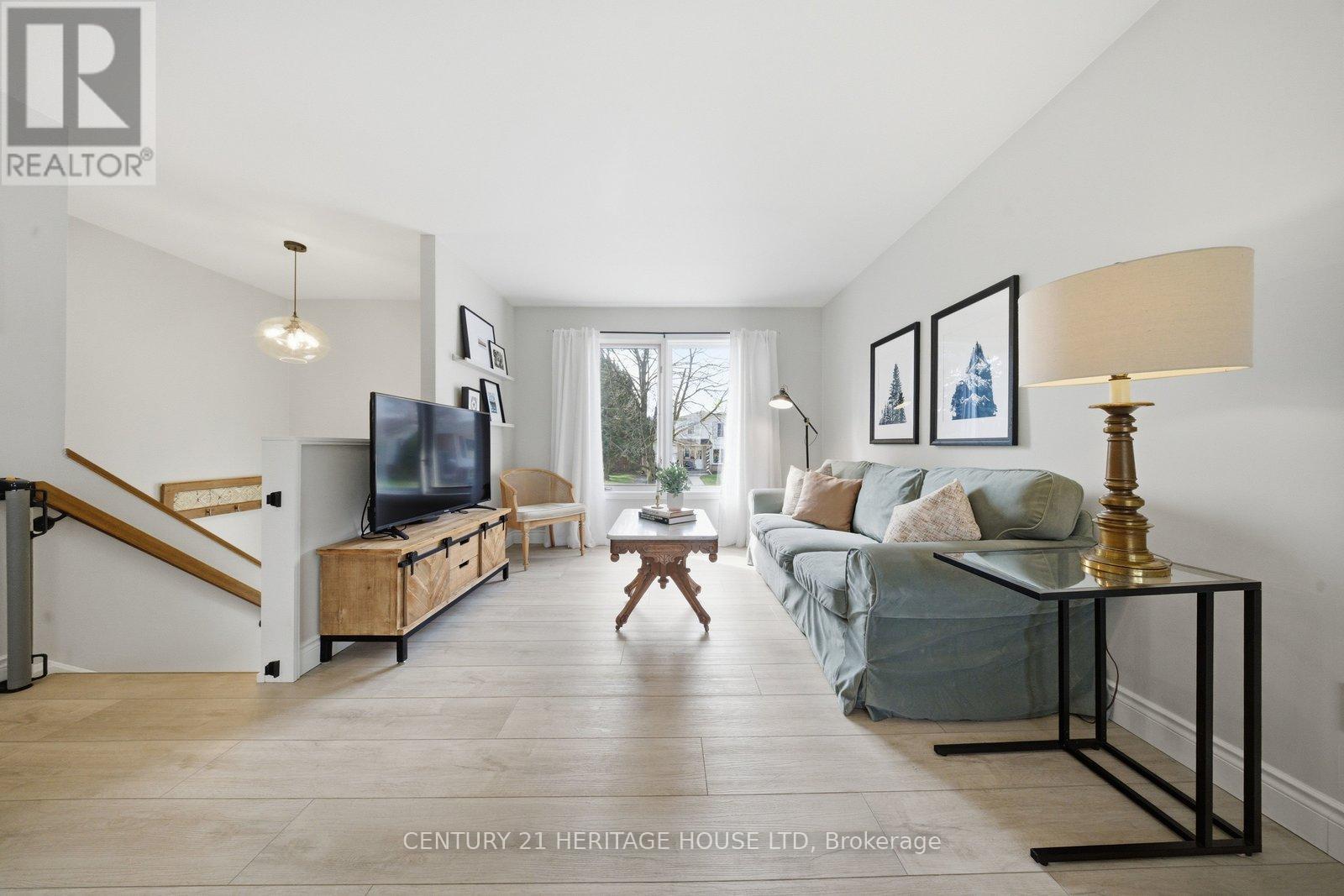 27 Jasper Street, Brantford, Ontario  N3P 1M9 - Photo 4 - X12999618