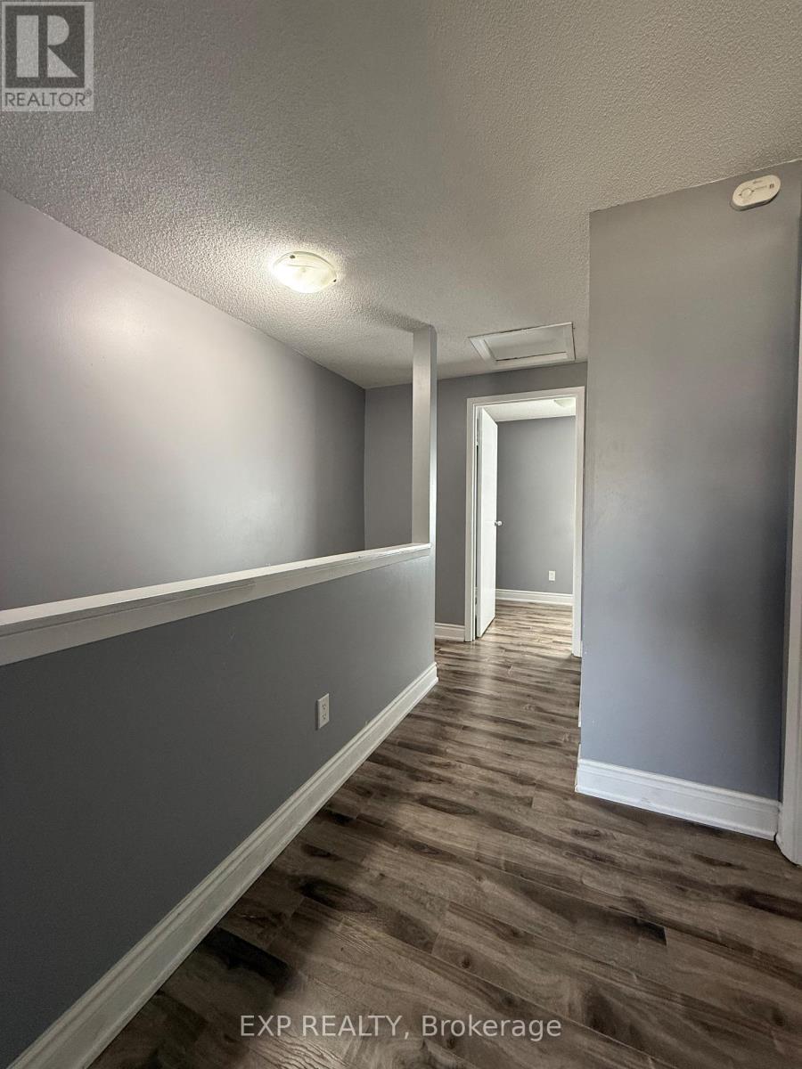 6 - 255 Northlake Drive, Waterloo, Ontario  N2V 1Z2 - Photo 9 - X12999624