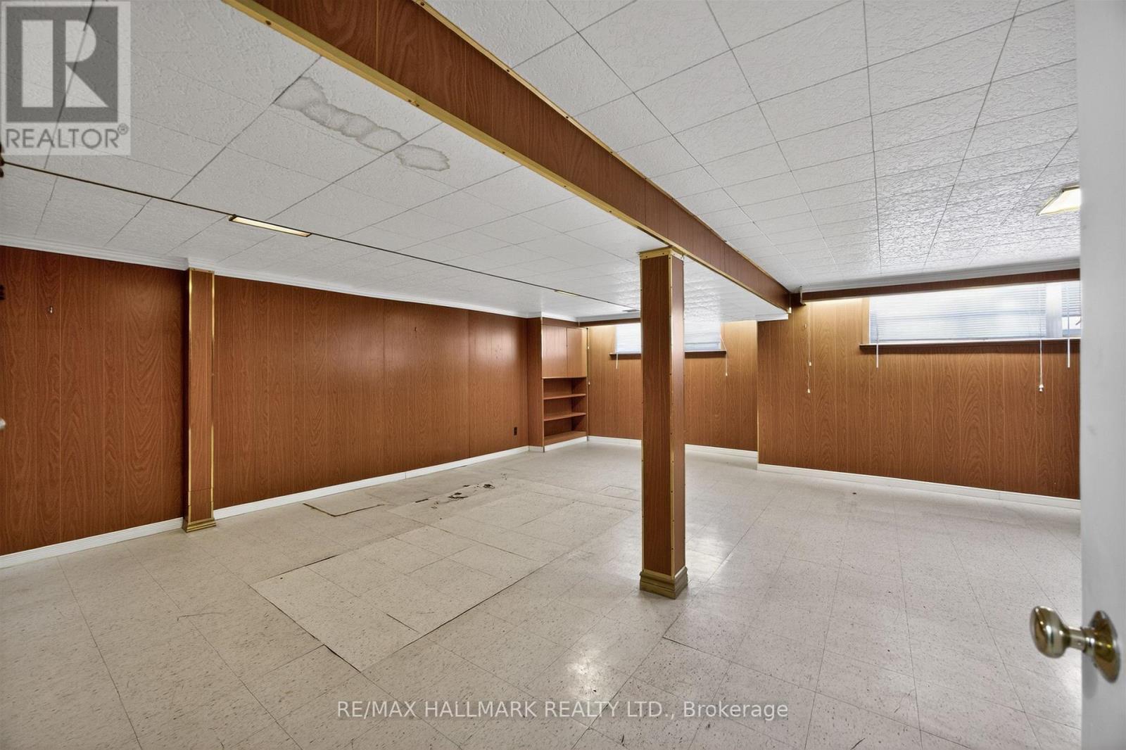 27 Nipissing Drive, Toronto, Ontario M9B 4V4 - Photo 26 - W12989522