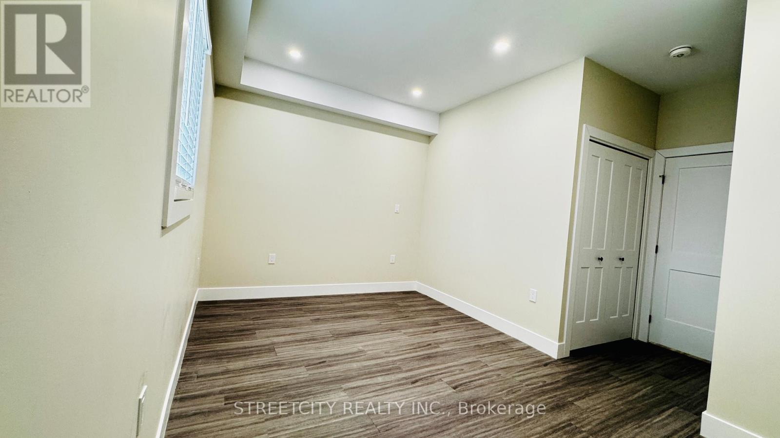 Back Unit - 346 Ashland Avenue, London East, Ontario  N5W 4E8 - Photo 20 - X12999650