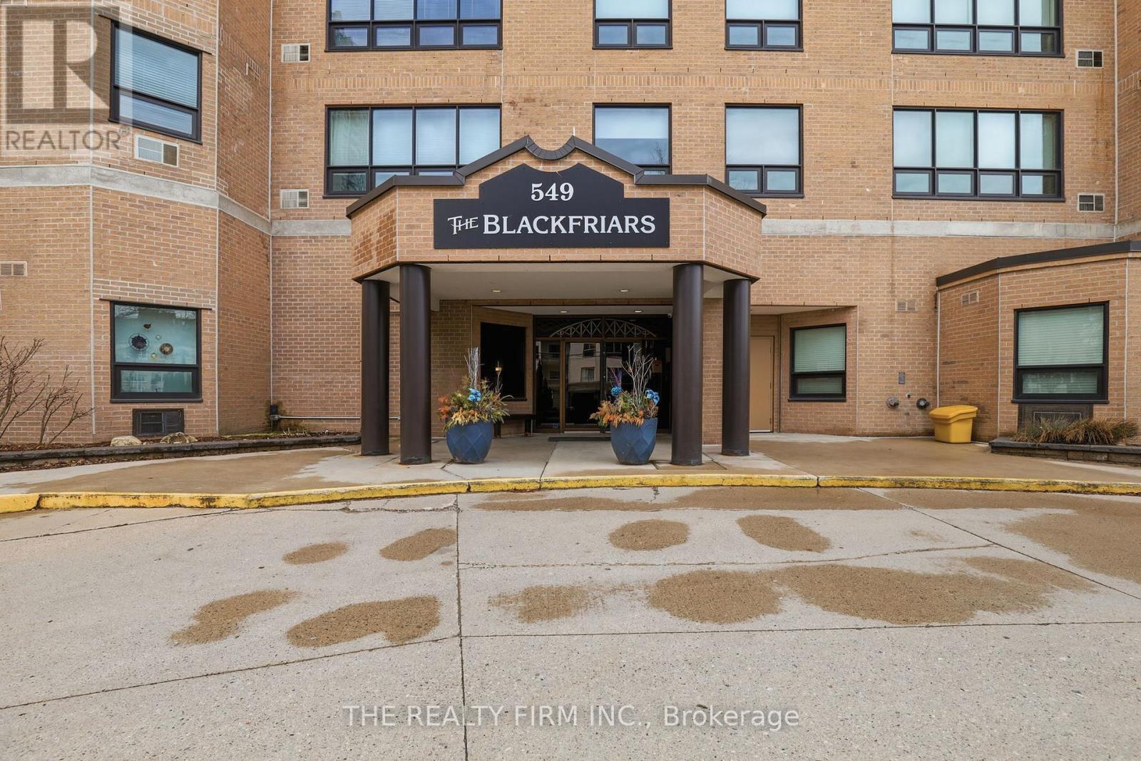 304 - 549 Ridout Street N, London East, Ontario  N6A 5N5 - Photo 2 - X12999696