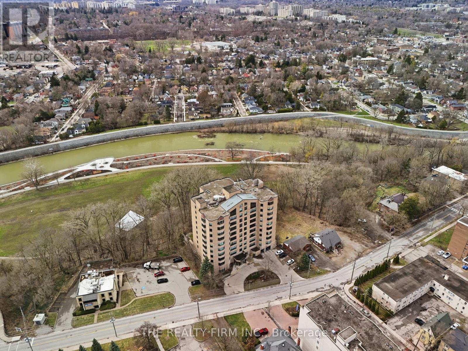 304 - 549 Ridout Street N, London East, Ontario  N6A 5N5 - Photo 32 - X12999696