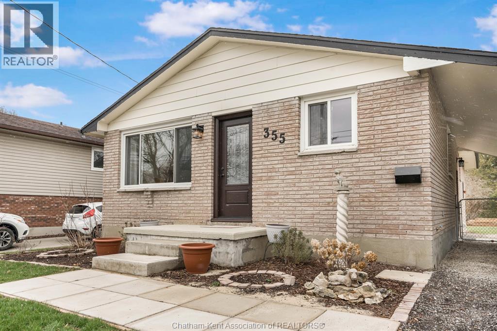 355 Indian Creek Road West, Chatham, Ontario  N7M 2E3 - Photo 3 - 26008167