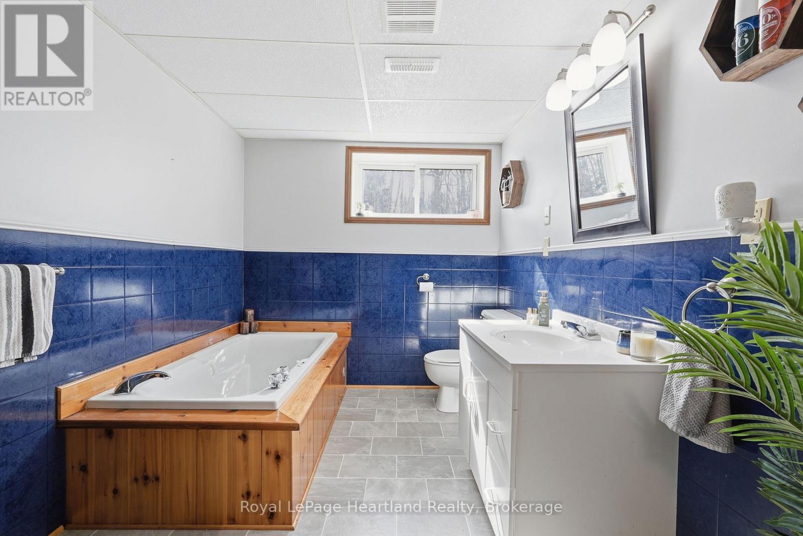 5427 Highway 87, Minto, Ontario  N0G 1Z0 - Photo 29 - X12847598