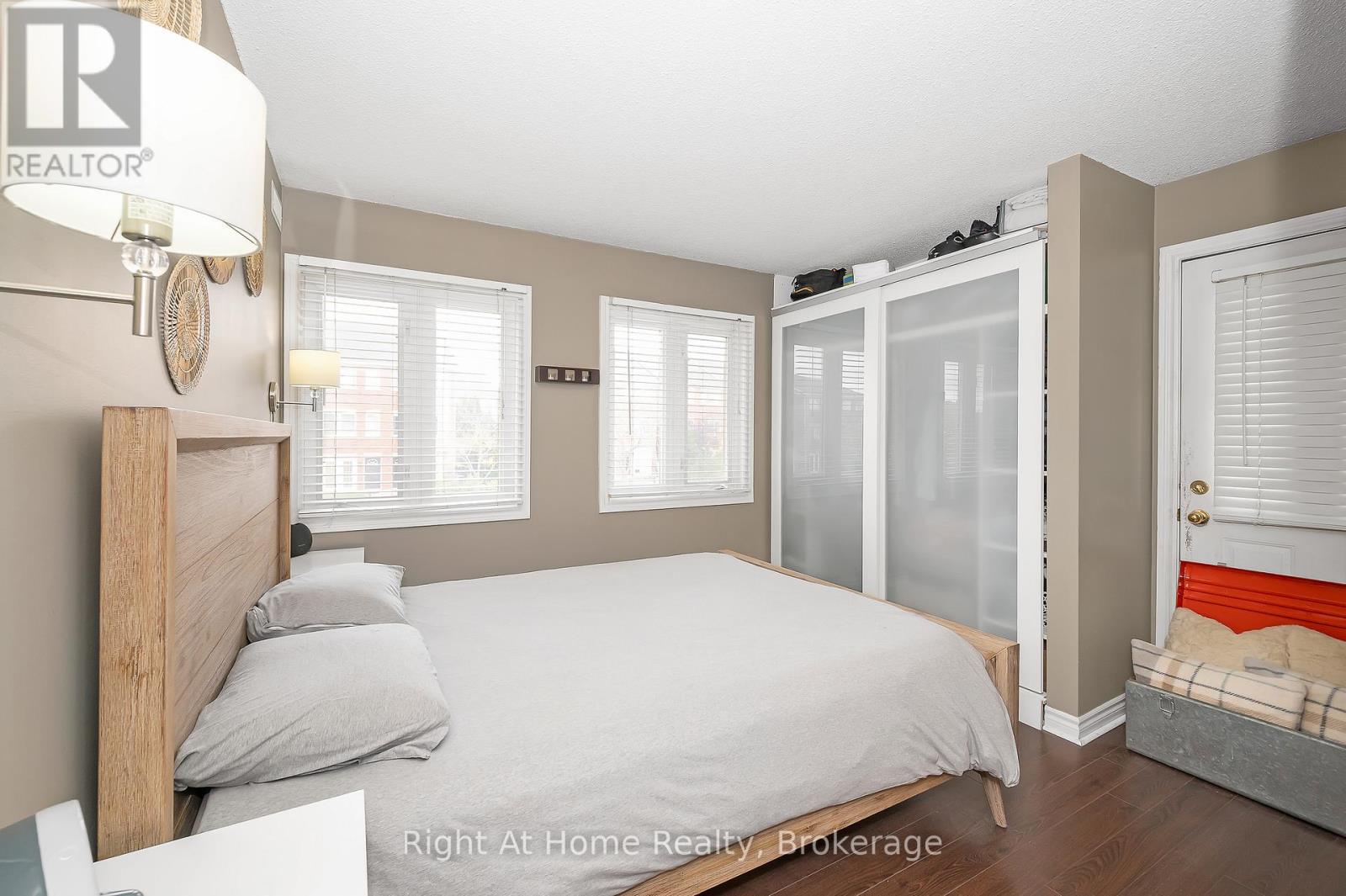 706 - 1701 Lampman Avenue, Burlington, Ontario  L7L 6R7 - Photo 22 - W12999652