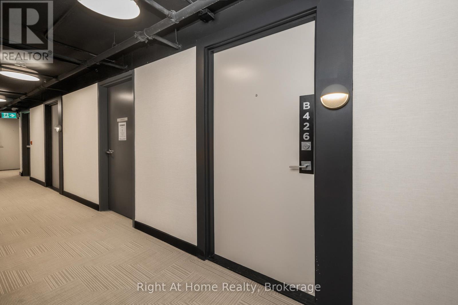 B426 - 1119 Cooke Boulevard, Burlington, Ontario  L7T 0C7 - Photo 10 - W12999658