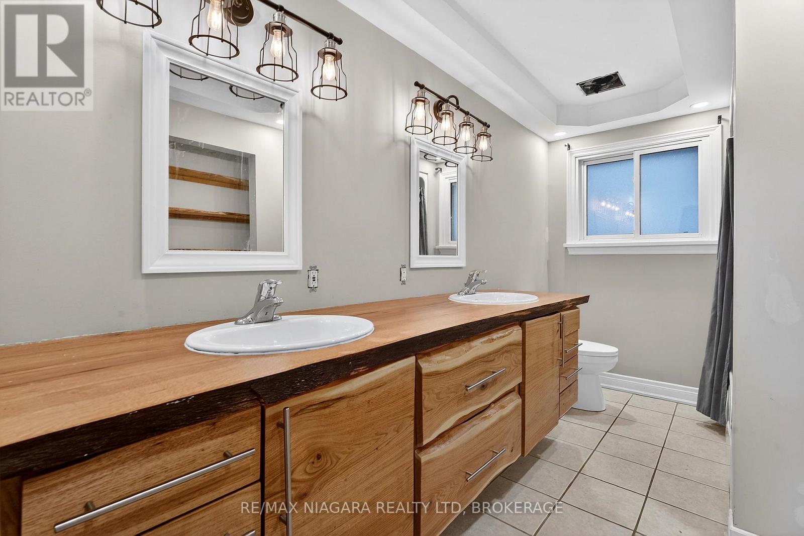 3818 Elm Street, Port Colborne, Ontario  L3K 5V5 - Photo 15 - X12999648