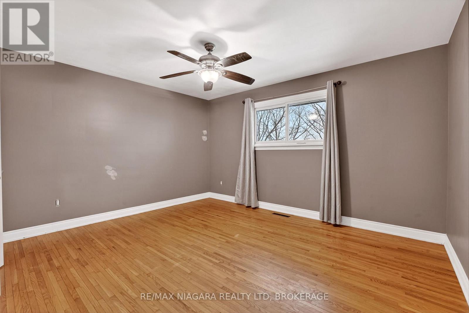 3818 Elm Street, Port Colborne, Ontario  L3K 5V5 - Photo 18 - X12999648