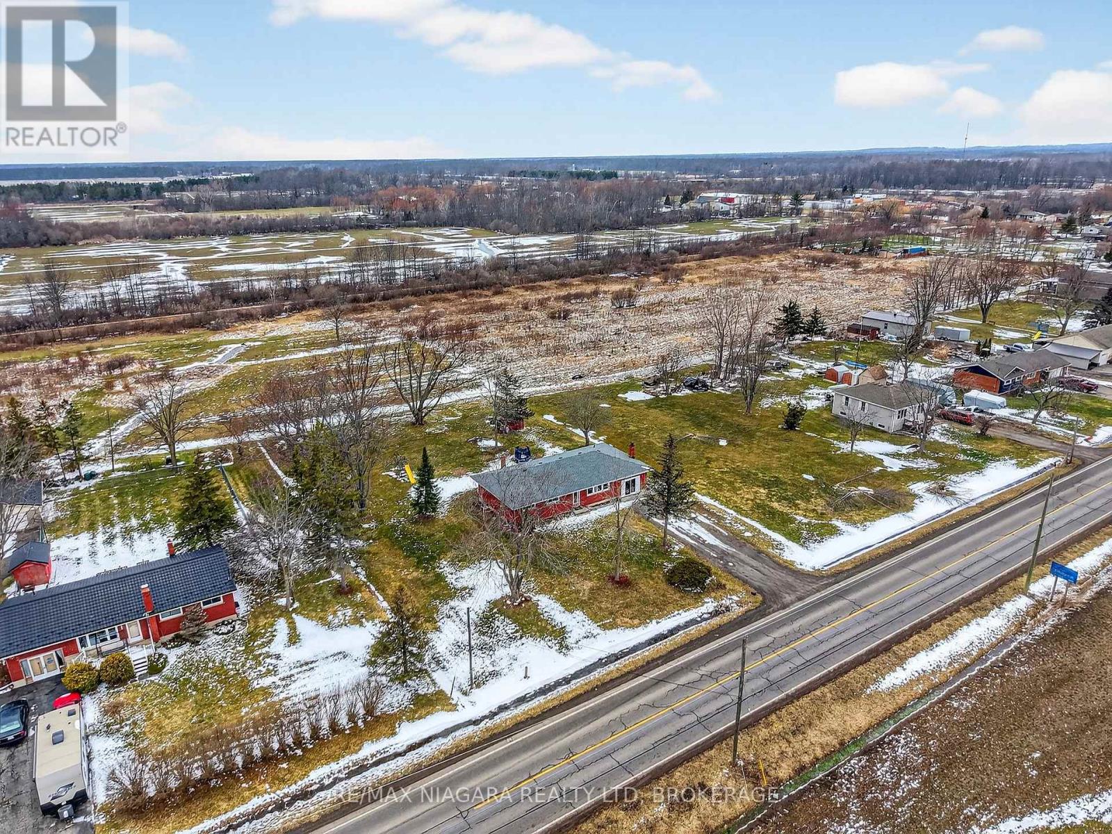 3818 Elm Street, Port Colborne, Ontario  L3K 5V5 - Photo 35 - X12999648