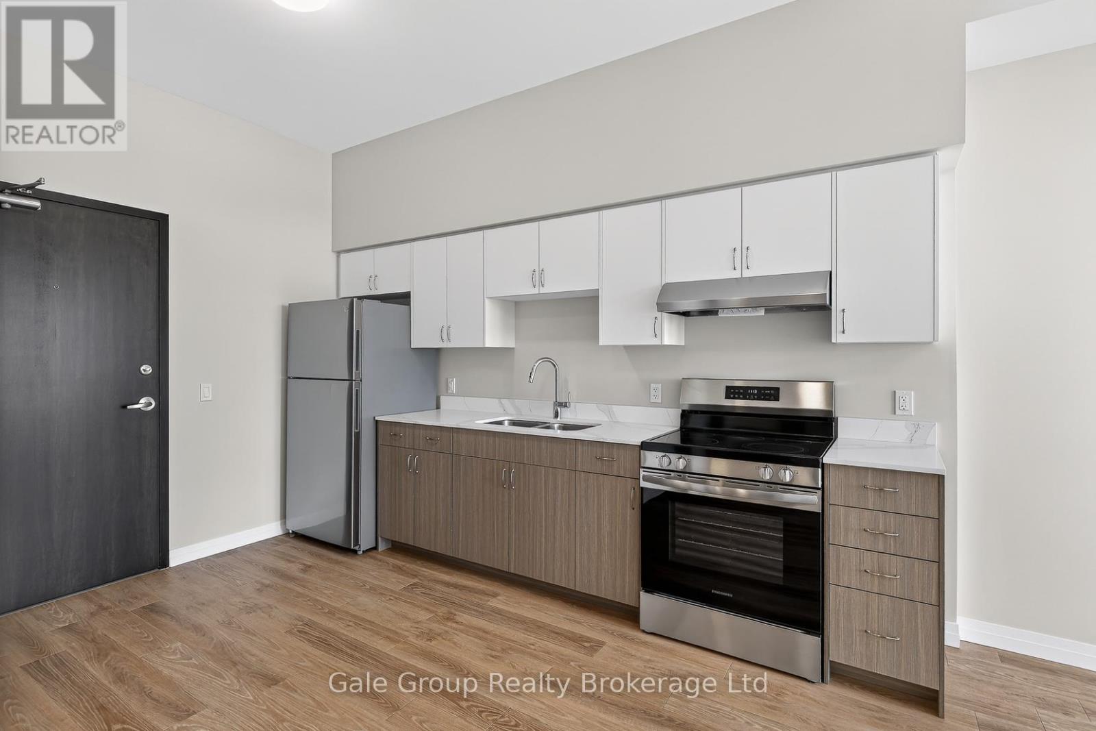 110 - 785 Southwood Way, Woodstock, Ontario N4V 1G5 - Photo 10 - X12999726