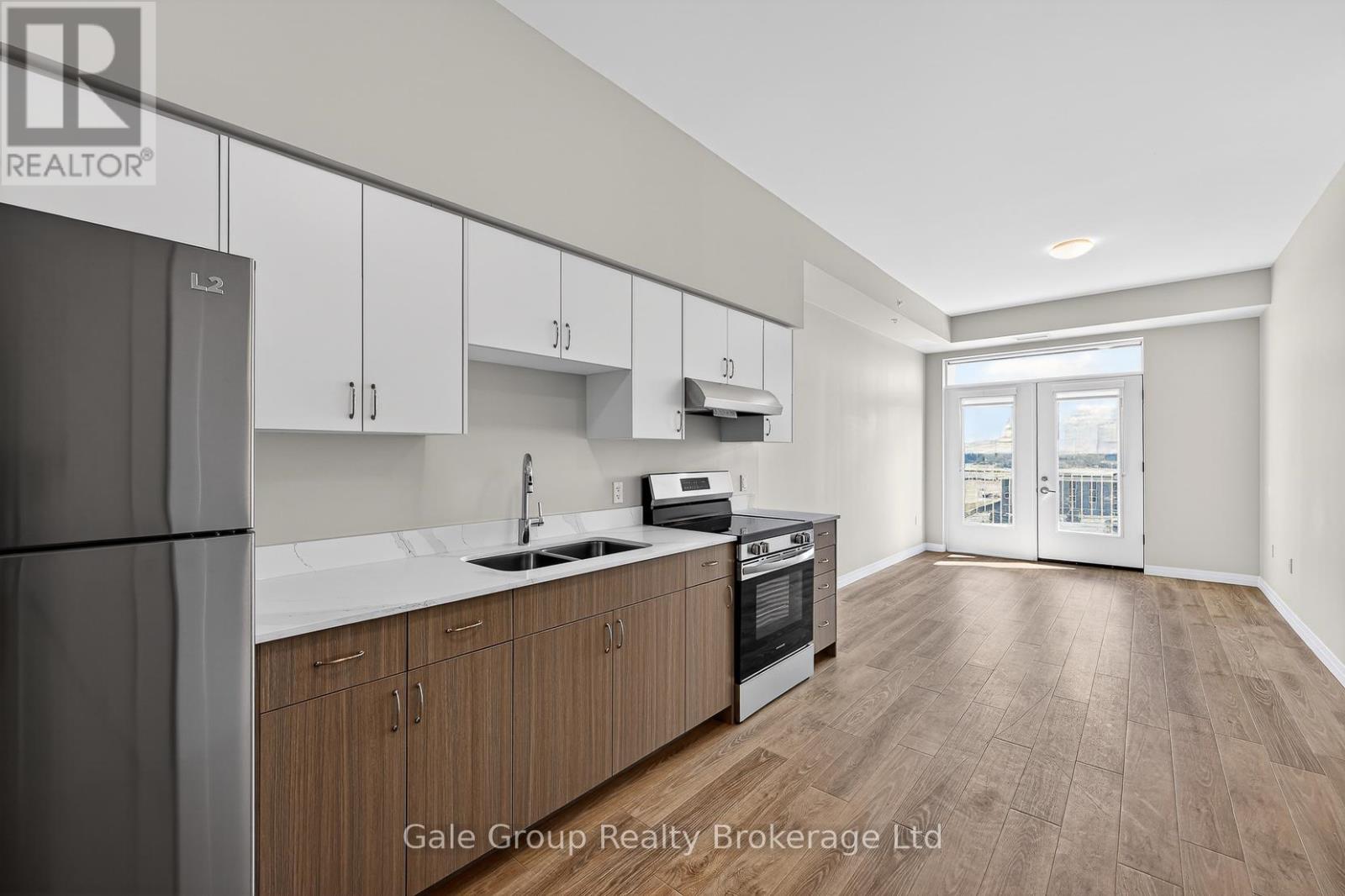 110 - 785 Southwood Way, Woodstock, Ontario N4V 1G5 - Photo 2 - X12999726