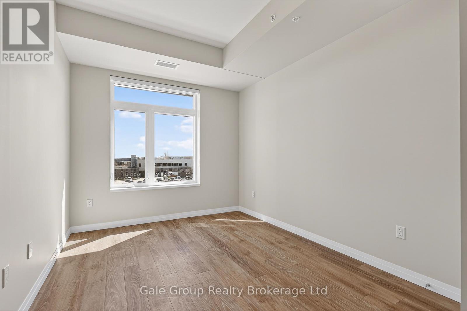 110 - 785 Southwood Way, Woodstock, Ontario N4V 1G5 - Photo 6 - X12999726