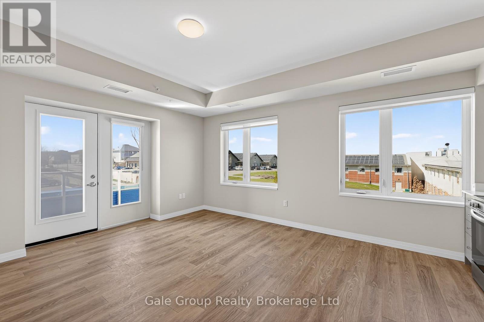 201 - 785 Southwood Way, Woodstock, Ontario N4V 1G5 - Photo 11 - X12999728