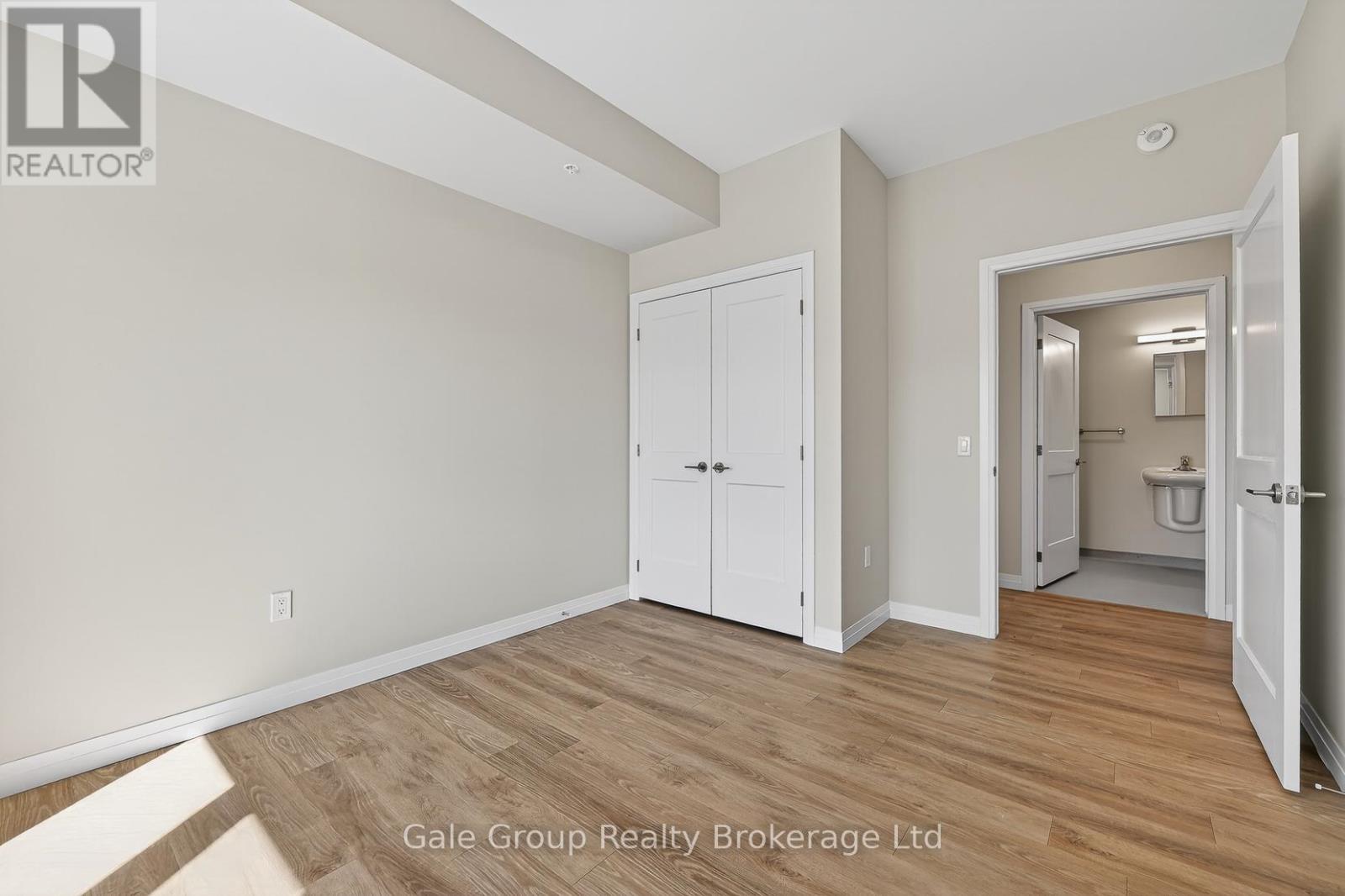 201 - 785 Southwood Way, Woodstock, Ontario N4V 1G5 - Photo 7 - X12999728