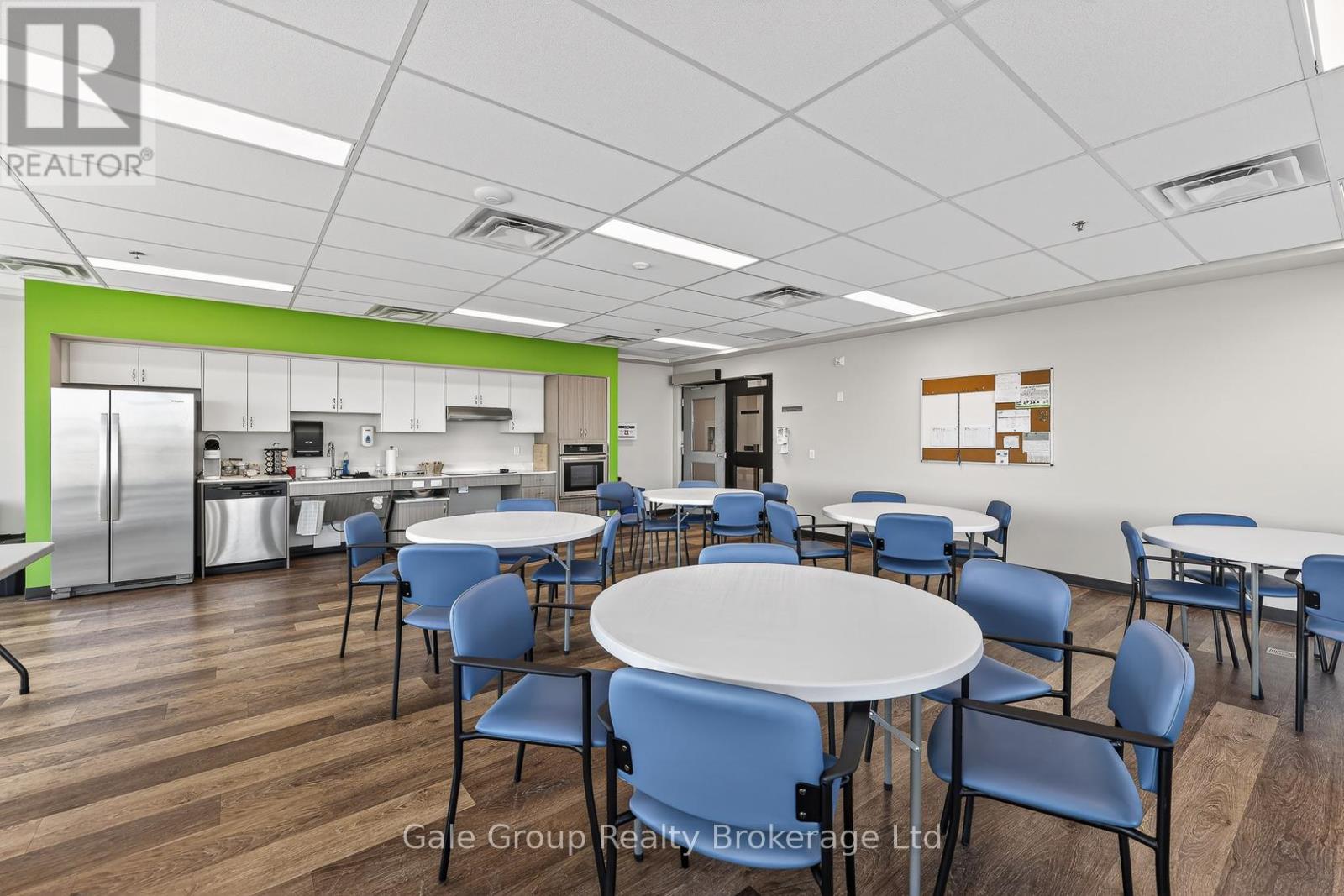 314 - 785 Southwood Way, Woodstock, Ontario N4V 1G5 - Photo 20 - X12999730