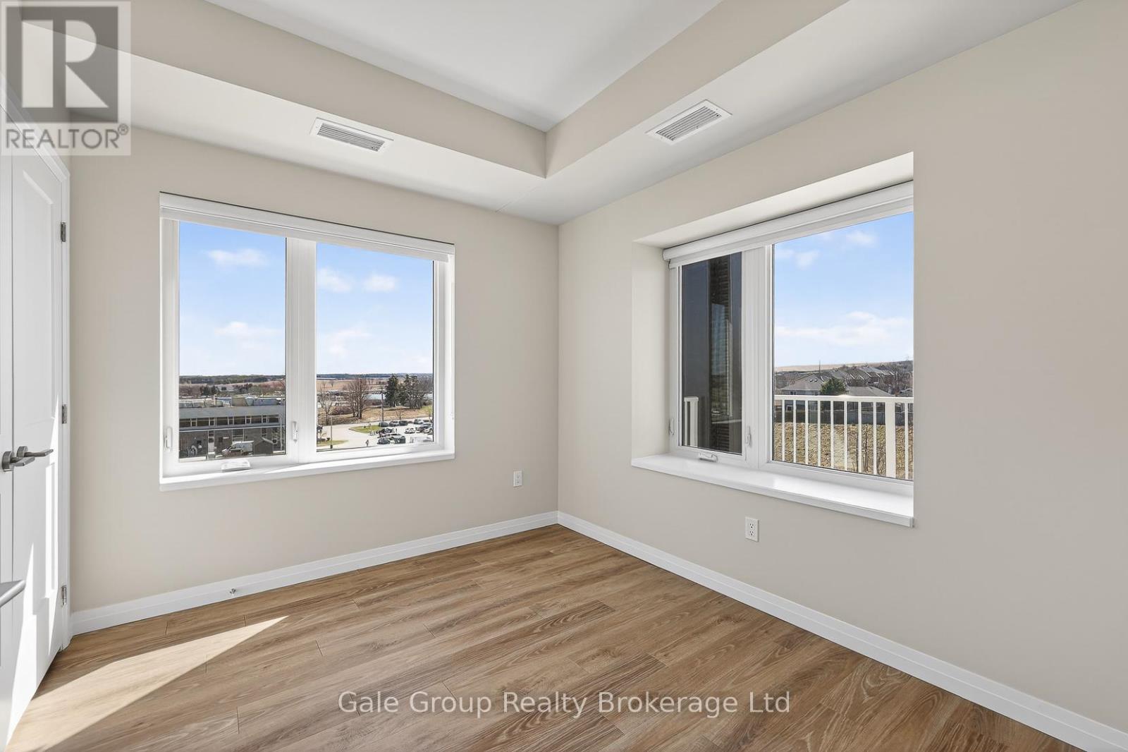 314 - 785 Southwood Way, Woodstock, Ontario N4V 1G5 - Photo 8 - X12999730