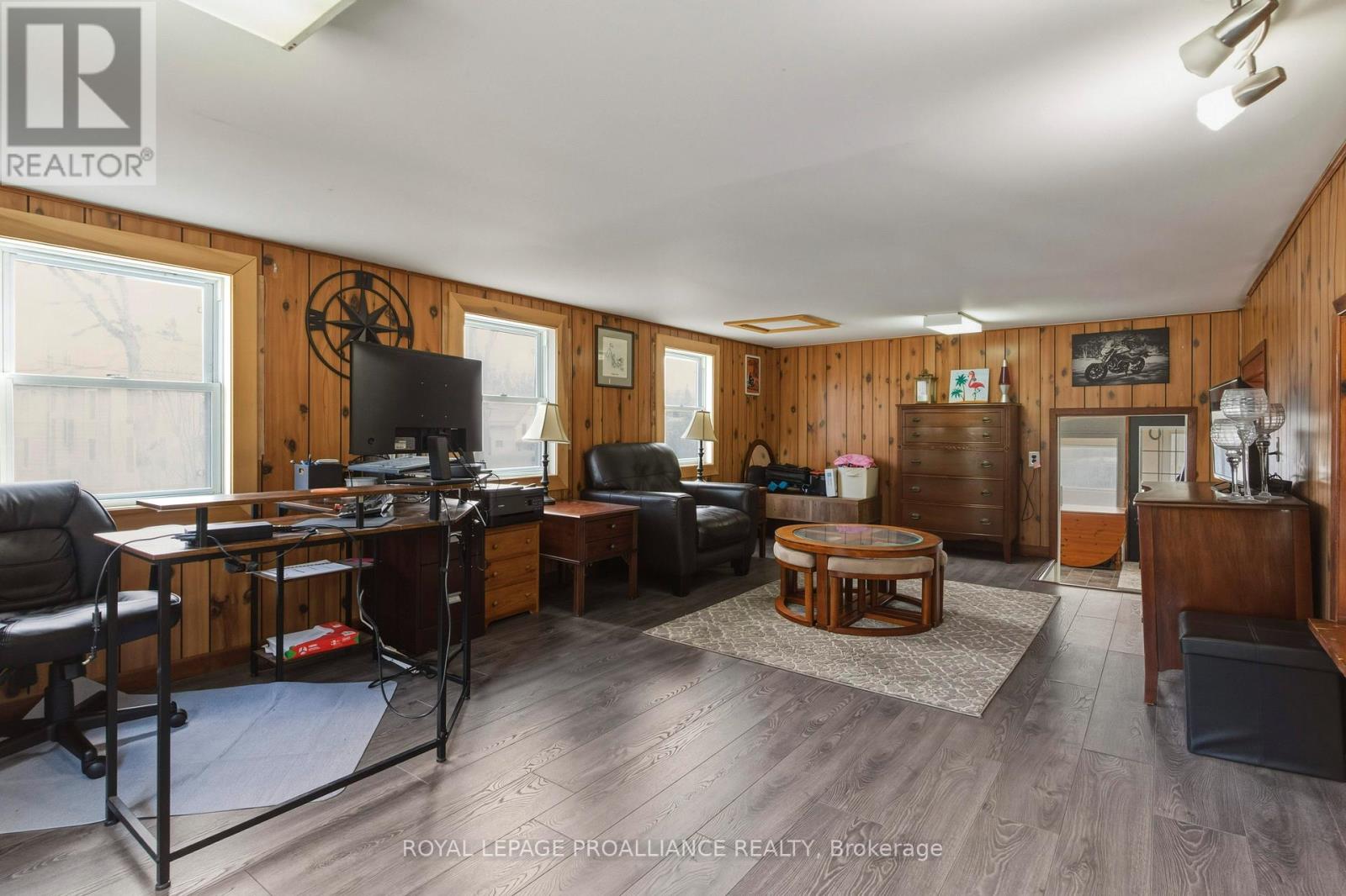 18 Quabbin Road, Front Of Yonge, Ontario  K0E 1R0 - Photo 18 - X12999716