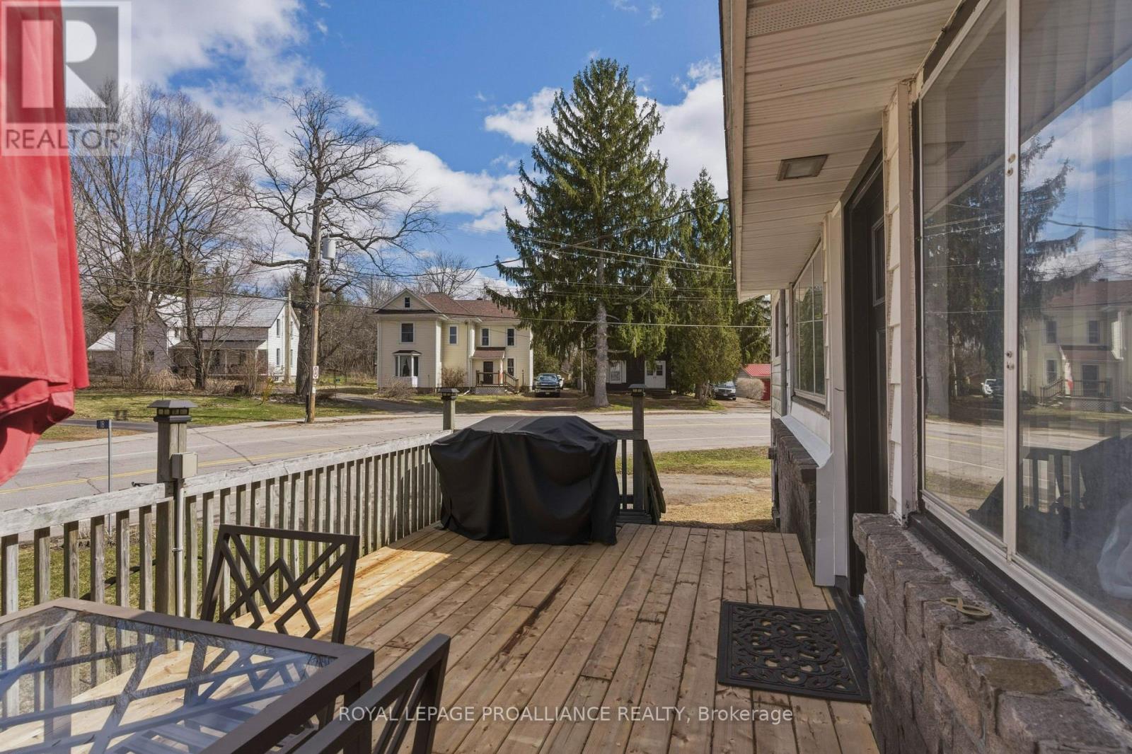 18 Quabbin Road, Front Of Yonge, Ontario  K0E 1R0 - Photo 27 - X12999716