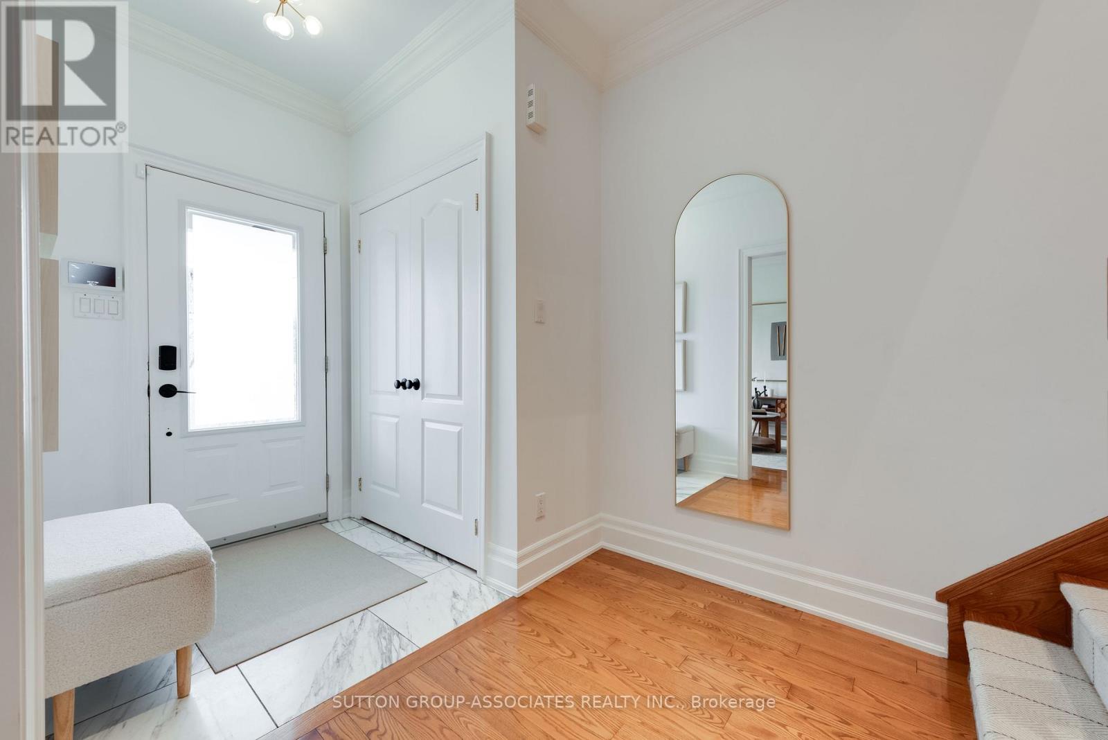 4 Coates Avenue, Toronto, Ontario  M6C 1K7 - Photo 2 - C12999678